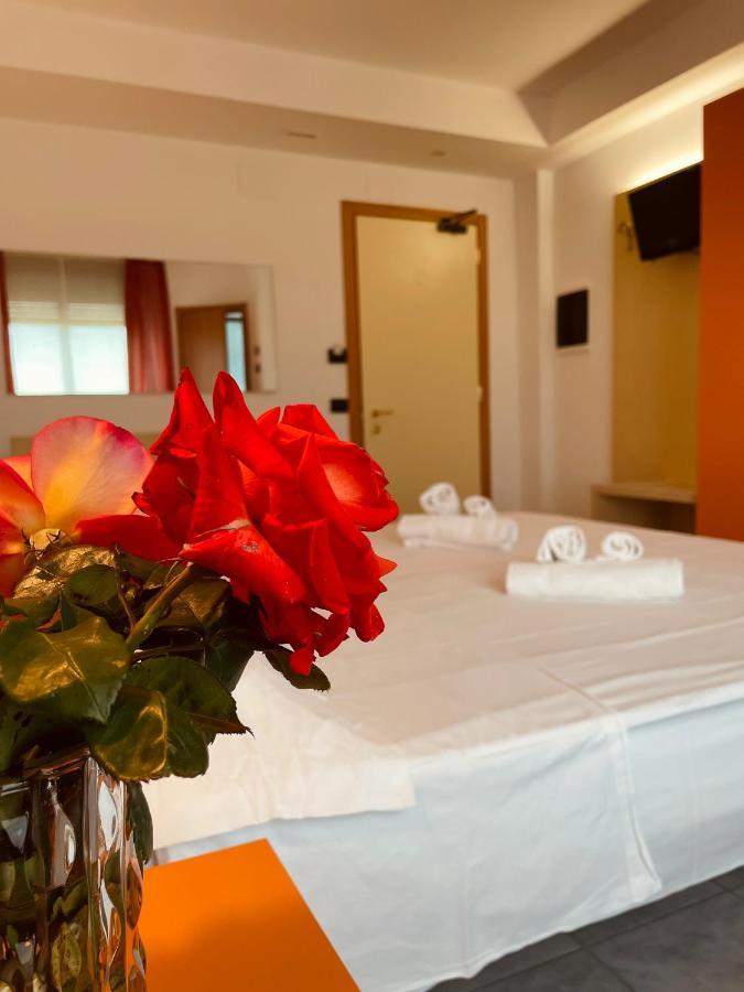 Hotel Grecale - Venturina Terme Exterior foto